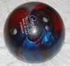 Prodám pouzitou bowlingovou kouli 13 lb. Pouzivana pouze na profesionalnich drahach ve vybornem stavu urcena pro rovne hrani.