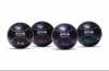 NADMĚRNÝ MEDICINBAL
Je míč používaný při výcviku na váze a obecném vývoji, crossfitu a také v rehabilitaci.
Lze s jeho použitím procvičit spoustu svalů.
Jasné značení váhy na míčích odpovídá barevným kódům použitým pro volné závaží, což vám umožní rychle určit správnou hmotnost.
MATERIÁL
Karbonový Medicinbal Apus Sports je vyroben zcela z kůže v elegantní černé barvě.
Tyto míče jsou vyrobeny z mimořádně silné kůže a jsou ušité trvanlivou nití, díky níž je míč odolný vůči deformaci. 
Vyplněno speciální gumou.
Obvod je 110 cm.
Míč je skvělý v každé posilovně, zabírá málo místa a je multifunkčním prvkem.
Elegantní design kůže s nadměrnou velikostí  je současně odolný a pevný.
Osobní trenéři často přicházejí s jednoduchým a efektivním tréninkovým nástrojem.

